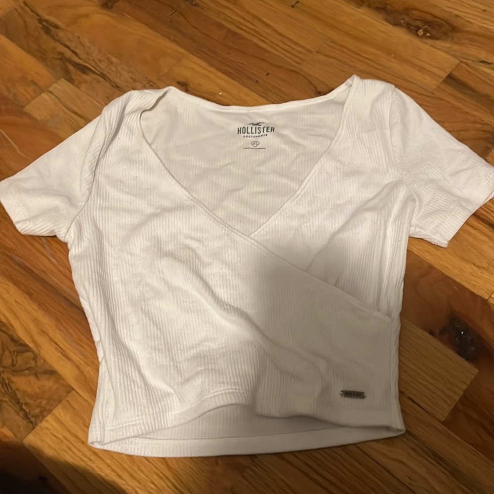 White wrap tee